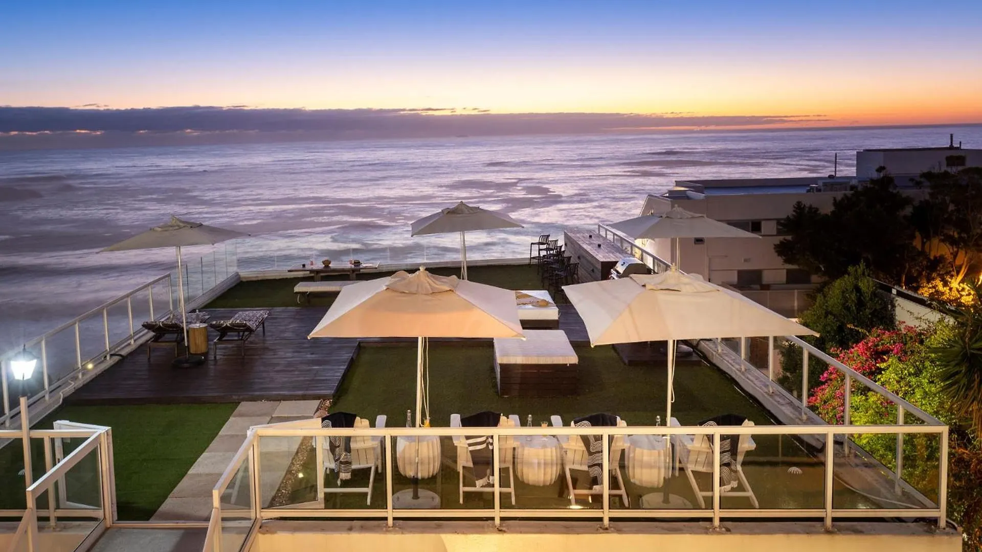 Clifton Yolo Spaces - Clifton Beachfront Apartments Kapstadt 0*,  Südafrika