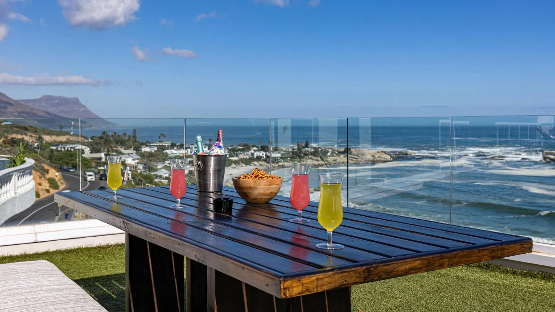 Clifton Yolo Spaces - Clifton Beachfront Apartments ケープタウン 南アフリカ